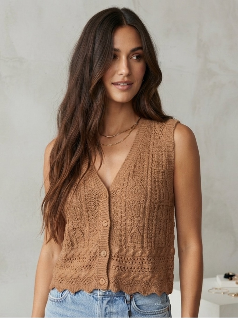 🔸NWT Cable Knit Button Front Vest in Camel - 2FOR$40